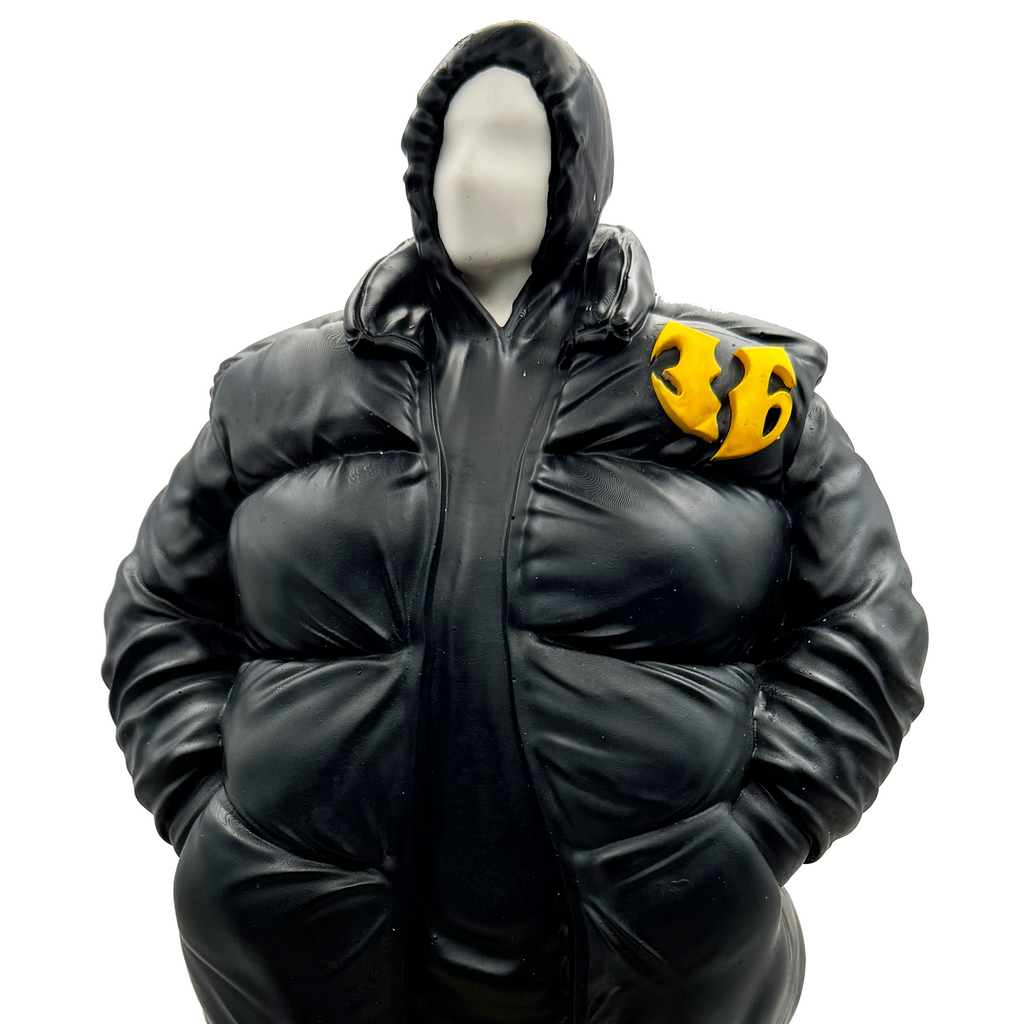 Hoodie Season Sculpture