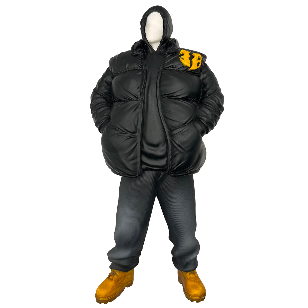 Hoodie Season Sculpture