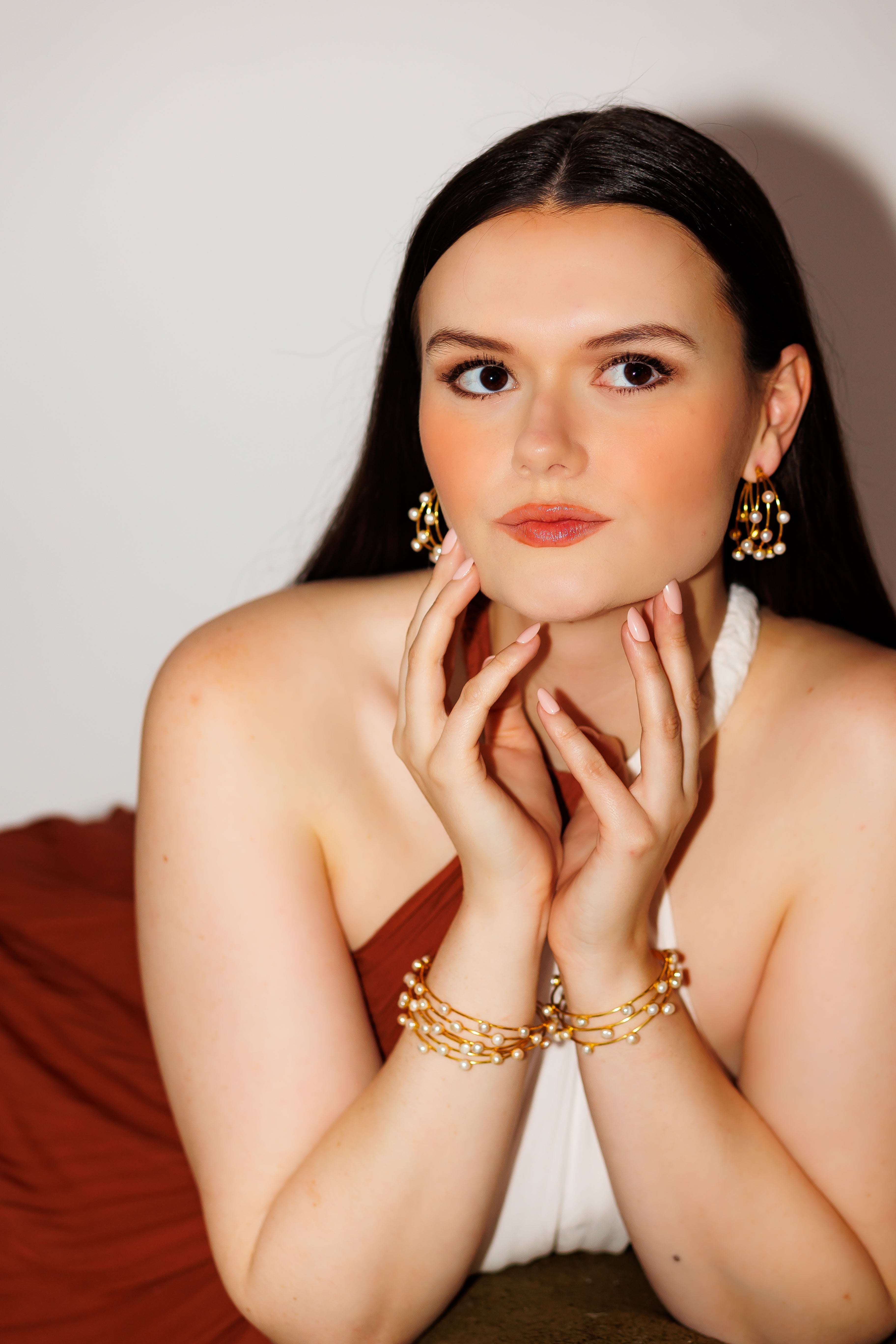 The Petite Marguerite Hoop