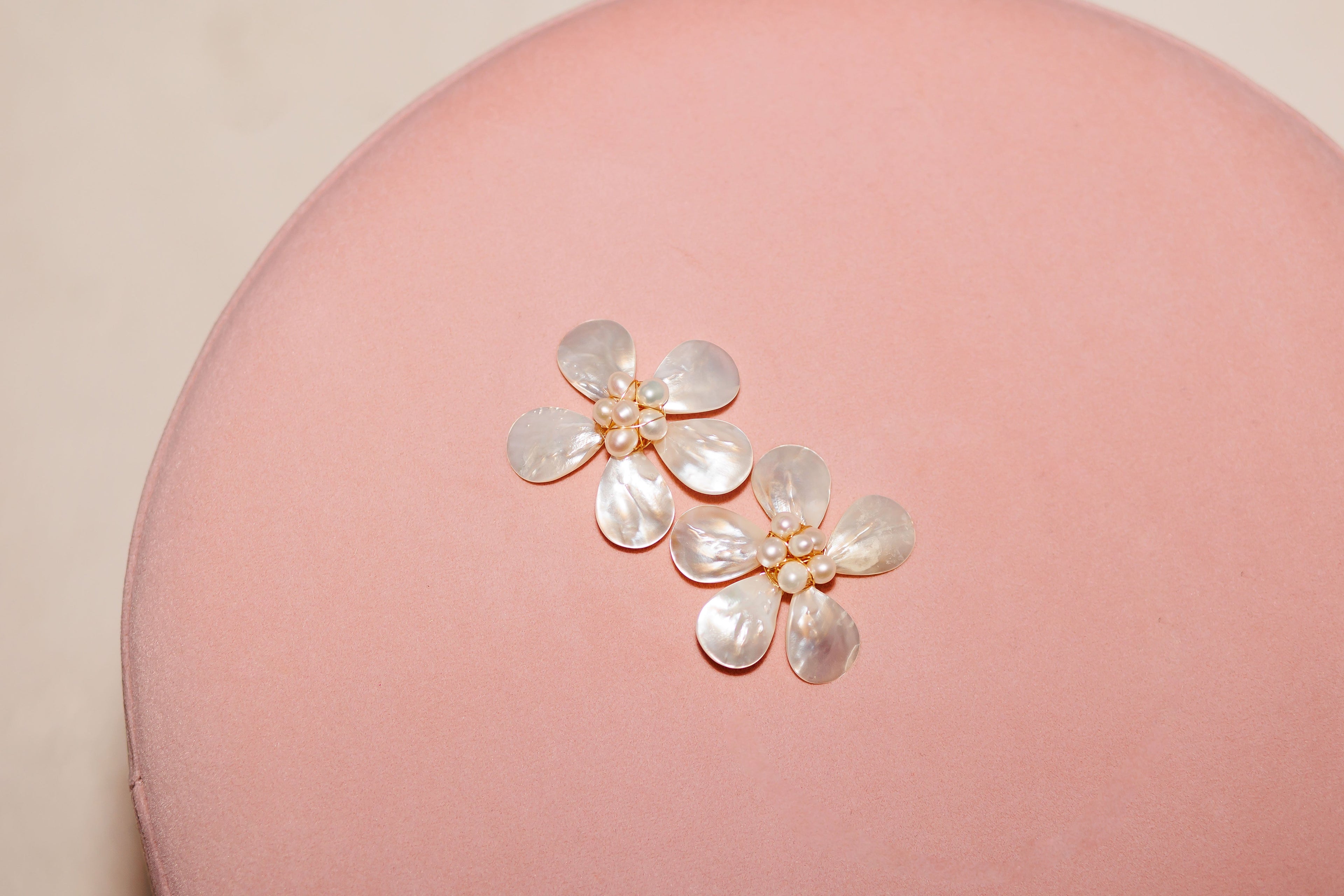 Bridal Magnolia Stud