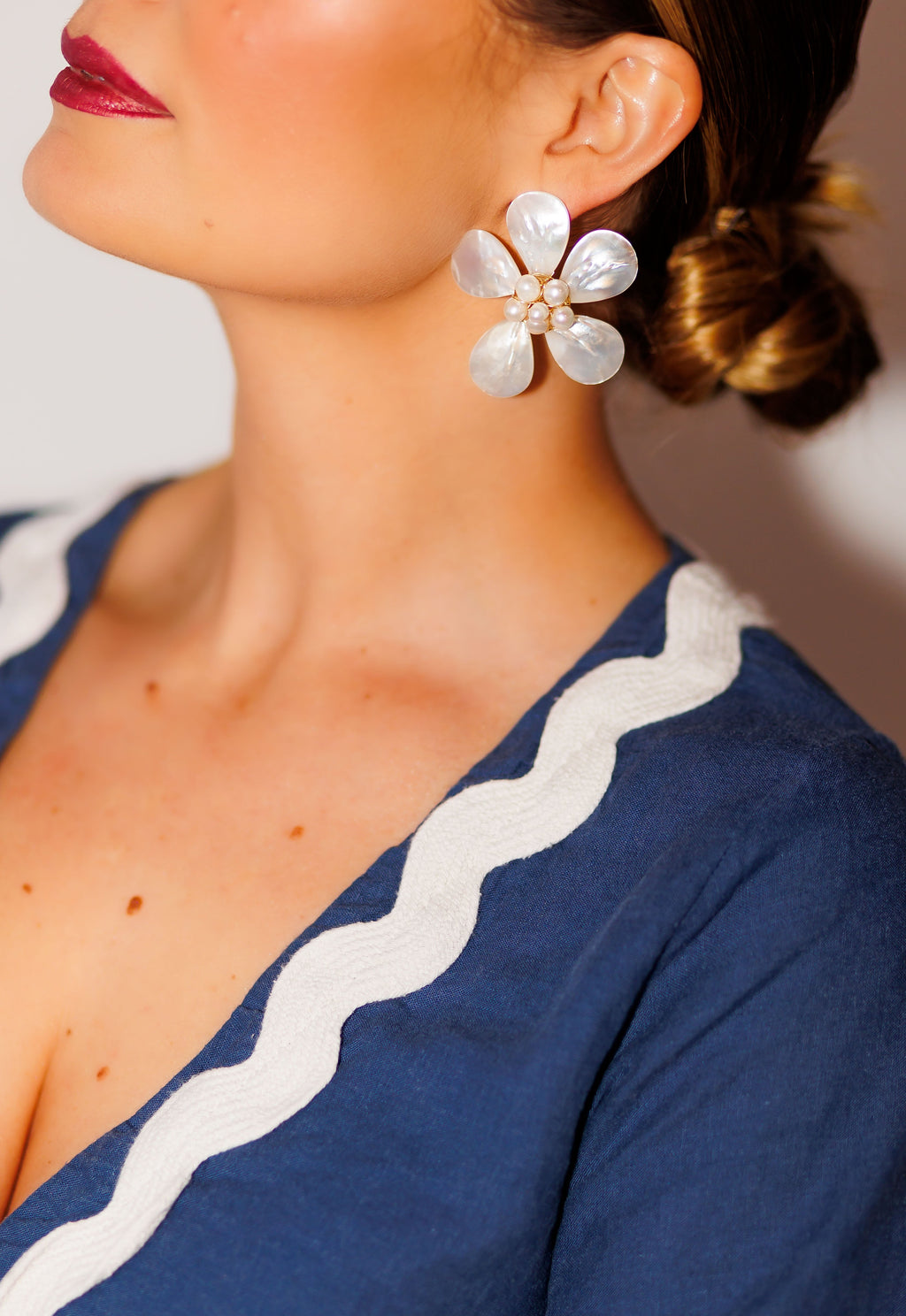 Bridal Magnolia Stud